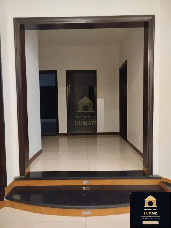 3-Bedroom Upper/Lower Portion (4 Bath, Unit 38) in DHA Phase 8 For Rent in DHA Phase 8 Karachi — Photograph 6