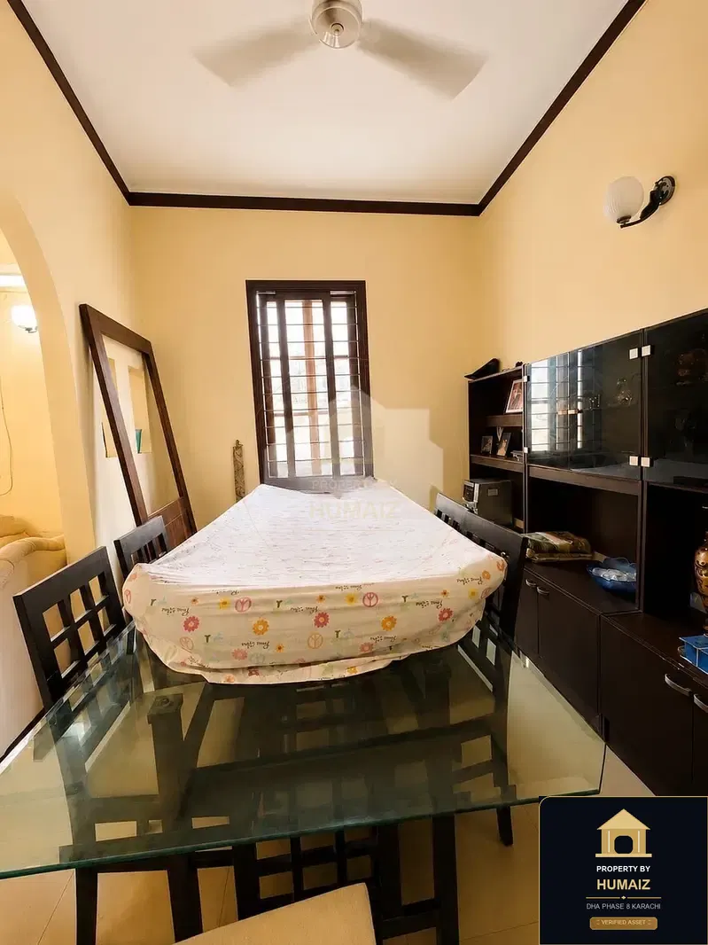 300 Sq. Yd. 5-Bedroom Luxury Villa on Khayaban-e-Ittehad For Sale in DHA Phase 8 Karachi — Photograph 5