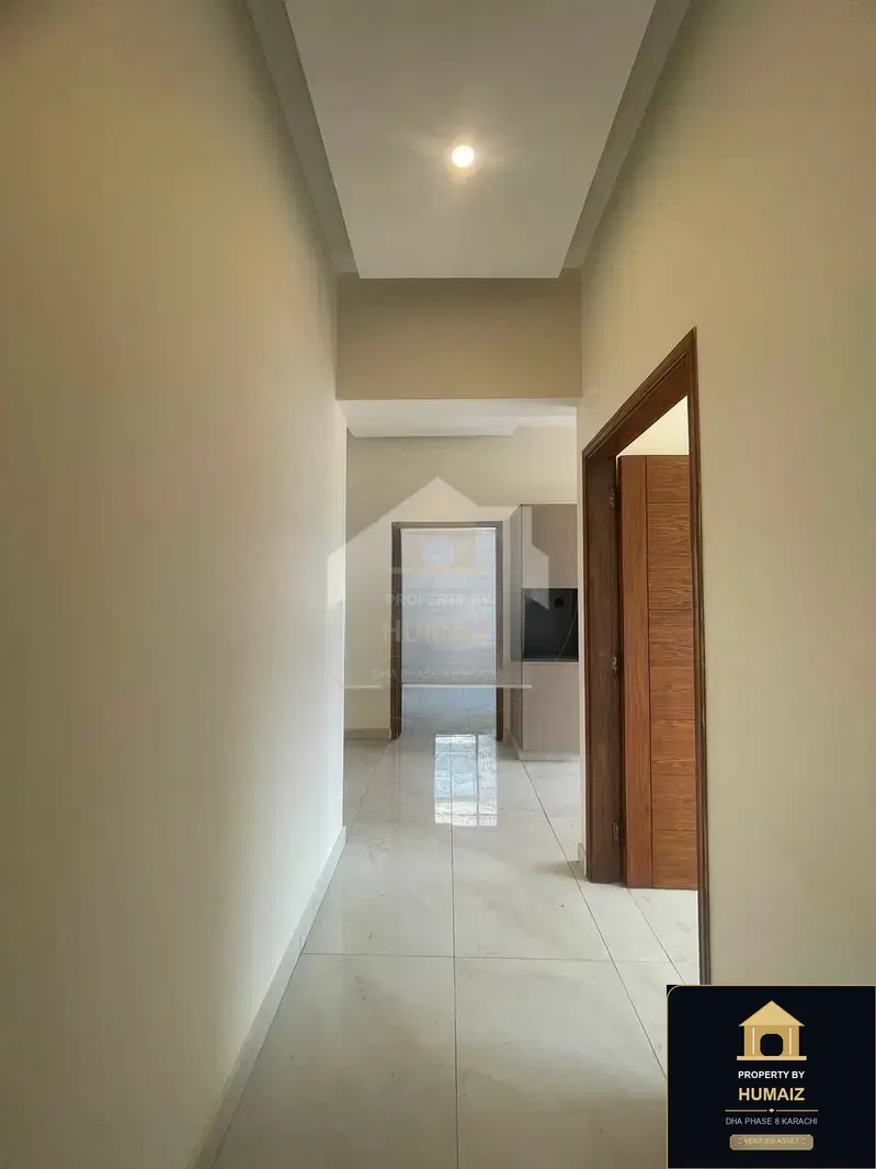 3-Bedroom Luxury Apartment (Brand New, 3 Bath, Suite 27) on Al-Murtaza Commercial For Sale in DHA Phase 8 Karachi — Photograph 3