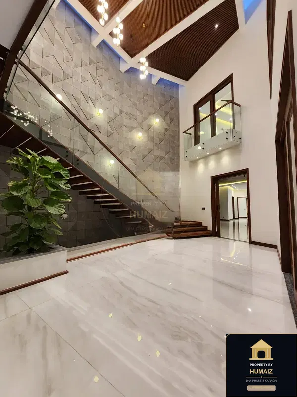 500 Sq. Yd. 6-Bedroom Luxury Villa (Private Pool, 7 Bath, Residence 4) in DHA Phase 8 For Sale in DHA Phase 8 Karachi — Photograph 9