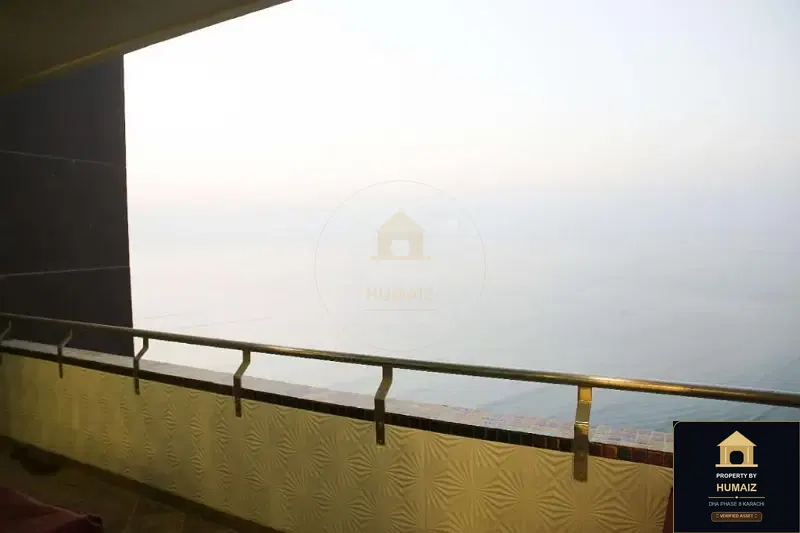 2-Bedroom Luxury Apartment (Sea Facing, 4 Bath, Suite 21) at Pearl Towers For Sale in DHA Phase 8 Karachi — Photograph 18