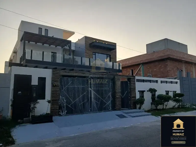 666 Sq. Yd. 6-Bedroom Luxury Villa (Basement, 6 Bath, Residence 14) in DHA Phase 8 For Sale in DHA Phase 8 Karachi — Photograph 12
