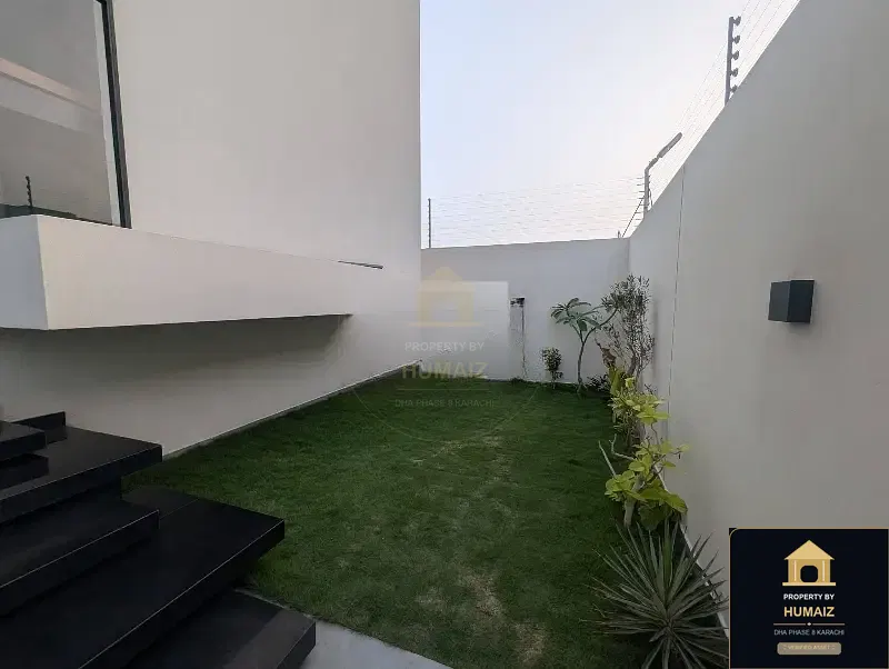 500 Sq. Yd. 5-Bedroom Luxury Villa (West Open, 6 Bath, Residence 8) in Khayaban-e-Sahil For Sale in DHA Phase 8 Karachi — Photograph 7