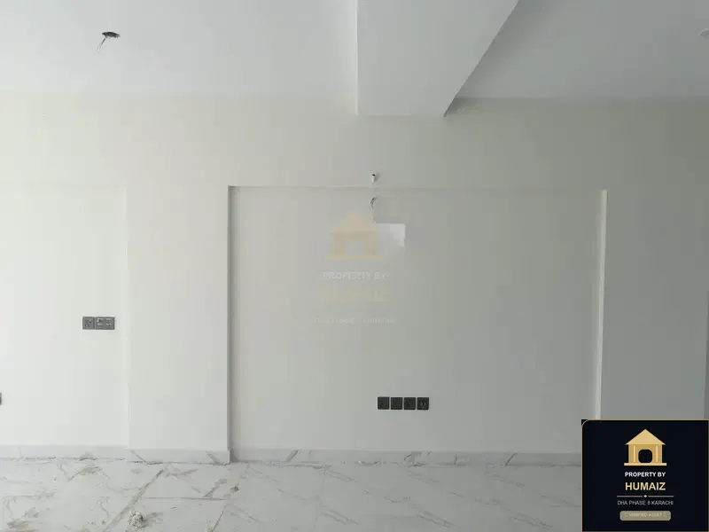 111 Sq. Yd. Corporate Office Space (Brand New, 1 Bath, Unit 1) on Khayaban-e-Shaheen For Rent in DHA Phase 8 Karachi — Photograph 4