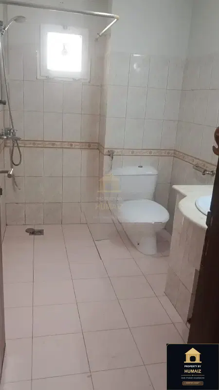 3-Bedroom Luxury Apartment (Park Facing, 4 Bath, Suite 12) at Creek Vistas For Rent in DHA Phase 8 Karachi — Photograph 15