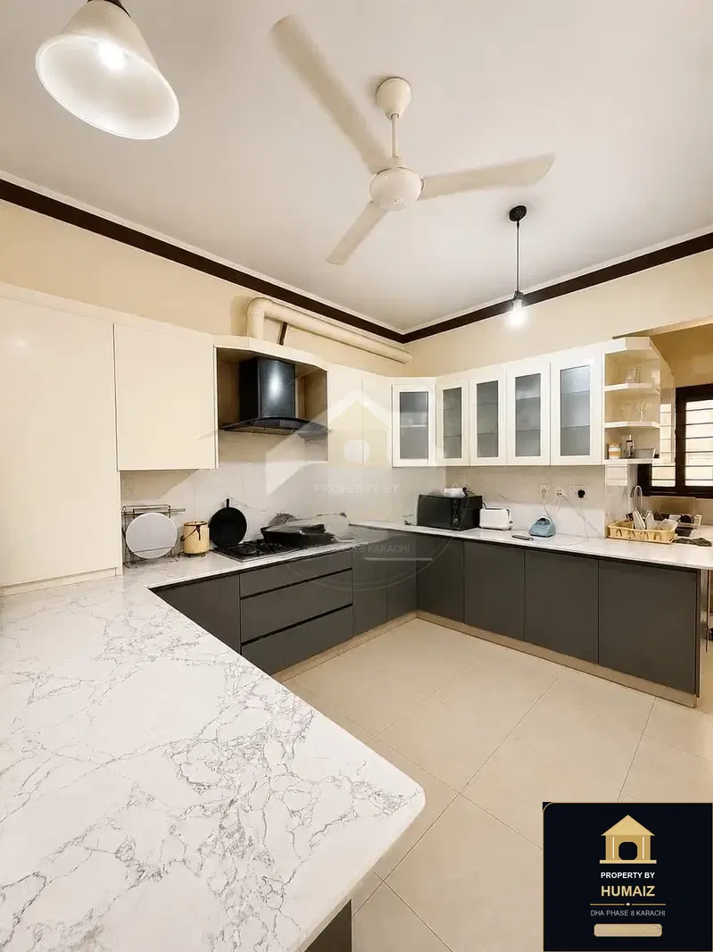 300 Sq. Yd. 5-Bedroom Luxury Villa on Khayaban-e-Ittehad For Sale in DHA Phase 8 Karachi — Photograph 9