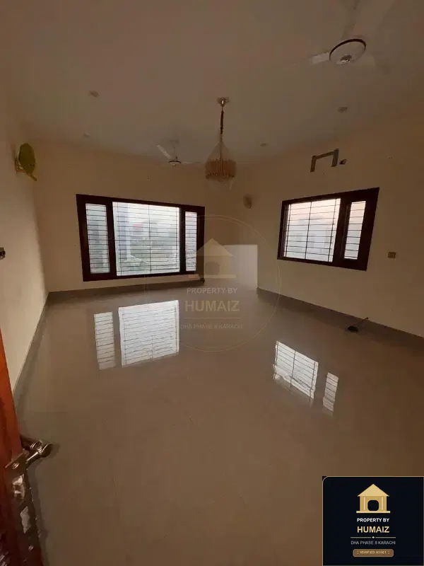 4-Bedroom Upper/Lower Portion (Brand New, 4 Bath, Unit 6) in DHA Phase 8 For Rent in DHA Phase 8 Karachi — Photograph 17