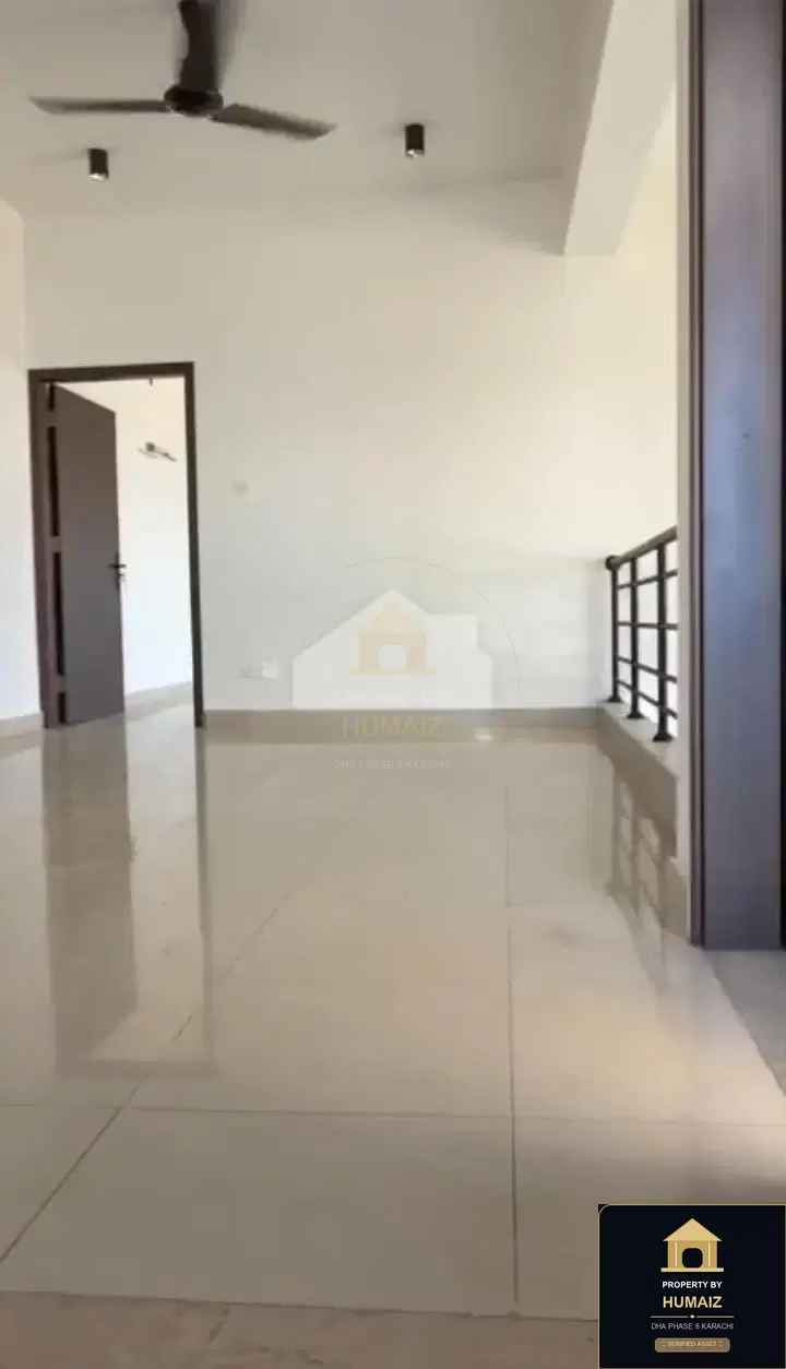 Luxury Penthouse Suite (Penthouse, Suite 2) at Creek Vistas For Rent in DHA Phase 8 Karachi — Photograph 6