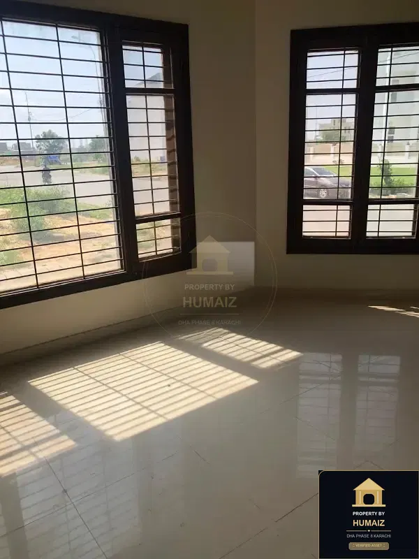 120 Sq. Yd. 4-Bedroom Luxury Villa (West Open, 5 Bath, Residence 5) in DHA Phase 8 For Rent in DHA Phase 8 Karachi — Photograph 11