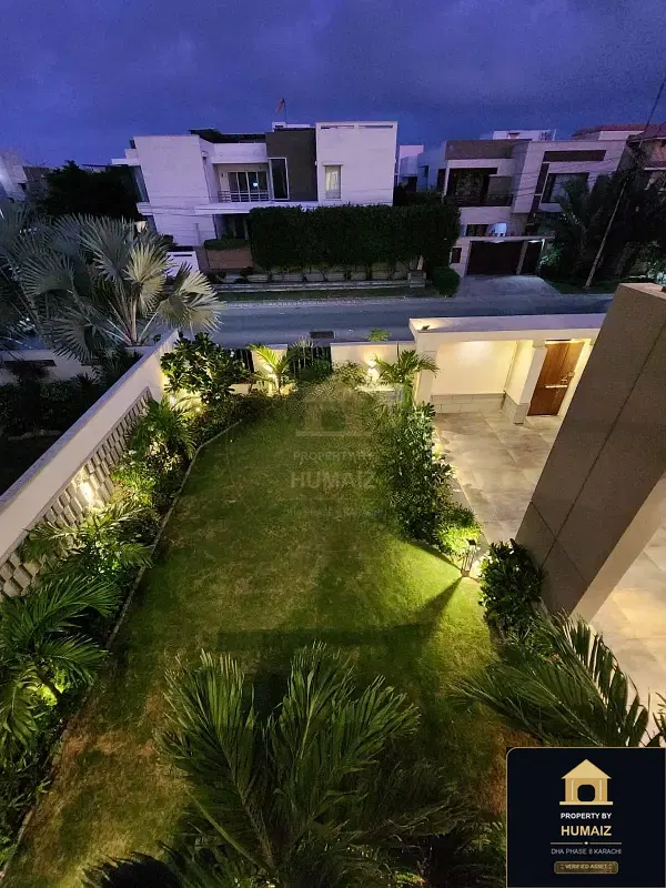 500 Sq. Yd. 6-Bedroom Luxury Villa (Private Pool, 7 Bath, Residence 4) in DHA Phase 8 For Sale in DHA Phase 8 Karachi — Photograph 3