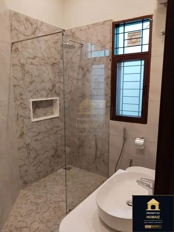 3-Bedroom Upper/Lower Portion (3 Bath, Unit 18) in DHA Phase 8 For Rent in DHA Phase 8 Karachi — Photograph 11