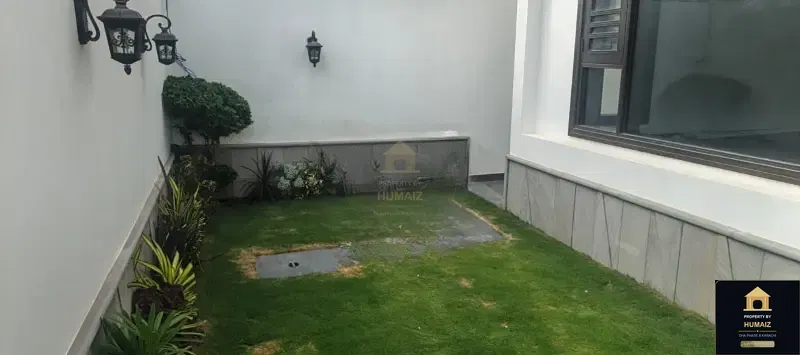 500 Sq. Yd. 8-Bedroom Luxury Villa at Creek Vistas For Sale in DHA Phase 8 Karachi — Photograph 30