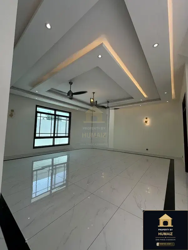 666 Sq. Yd. 6-Bedroom Luxury Villa (Boulevard Facing, 6 Bath, Residence 2) on Khayaban-e-Ittehad For Sale in DHA Phase 8 Karachi — Photograph 11