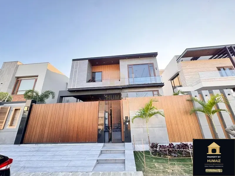 500 Sq. Yd. 6-Bedroom Luxury Villa (Private Pool, 6 Bath, Residence 25) in DHA Phase 8 For Sale in DHA Phase 8 Karachi — Photograph 2