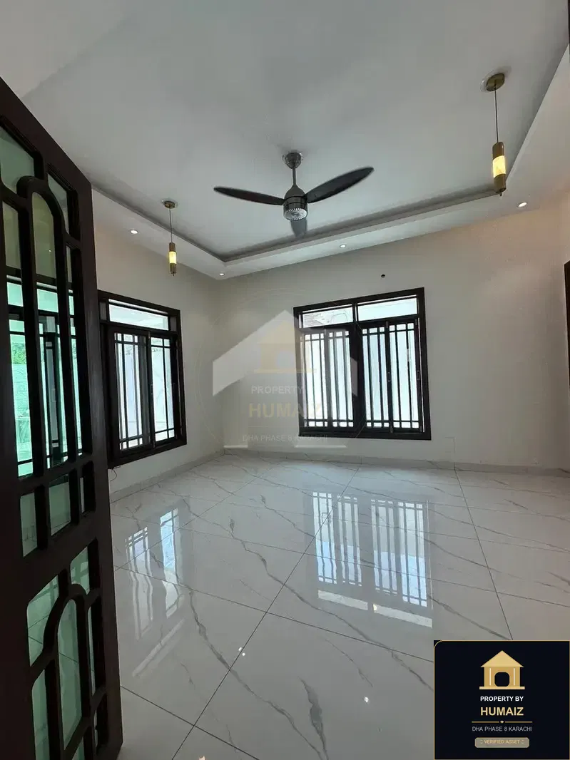 666 Sq. Yd. 6-Bedroom Luxury Villa (Basement, 7 Bath, Residence 10) in DHA Phase 8 For Sale in DHA Phase 8 Karachi — Photograph 25