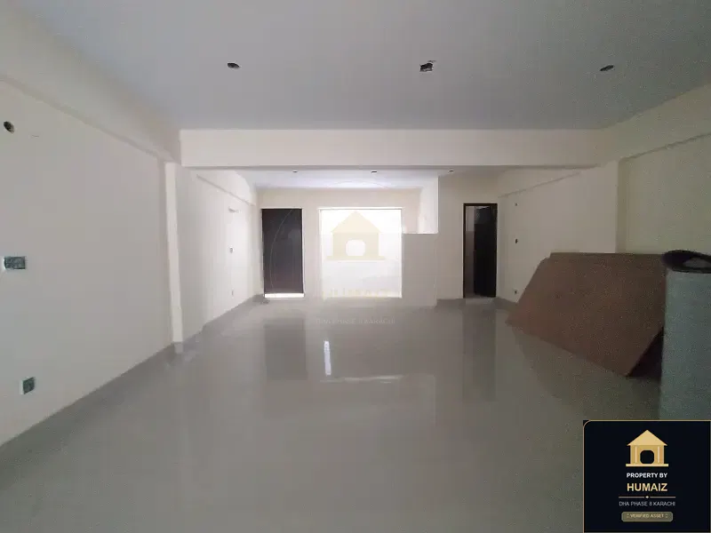 111 Sq. Yd. Corporate Office Space (Unit 7) on Al-Murtaza Commercial For Rent in DHA Phase 8 Karachi — Photograph 3