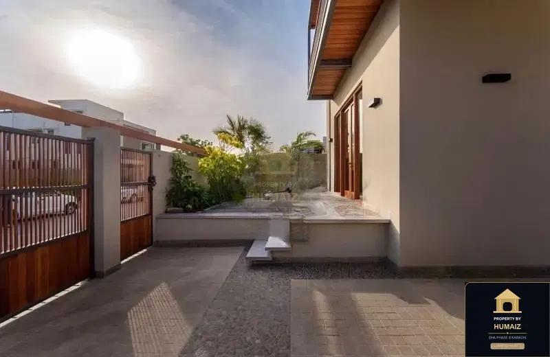 500 Sq. Yd. 5-Bedroom Luxury Villa (West Open, 5 Bath, Residence 84) in DHA Phase 8 For Sale in DHA Phase 8 Karachi — Photograph 10