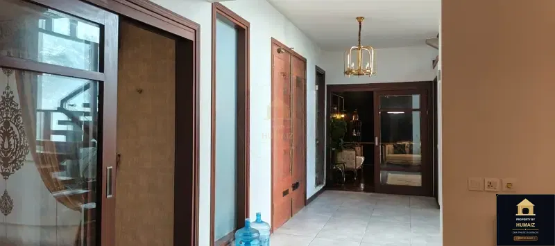 500 Sq. Yd. 5-Bedroom Luxury Villa (7 Bath, Residence 22) in DHA Phase 8 For Sale in DHA Phase 8 Karachi — Photograph 6