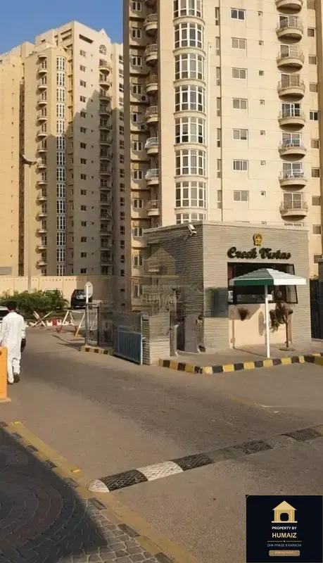 4-Bedroom Luxury Apartment (Sea Facing, 5 Bath, Suite 20) at Creek Vistas For Rent in DHA Phase 8 Karachi — Photograph 2
