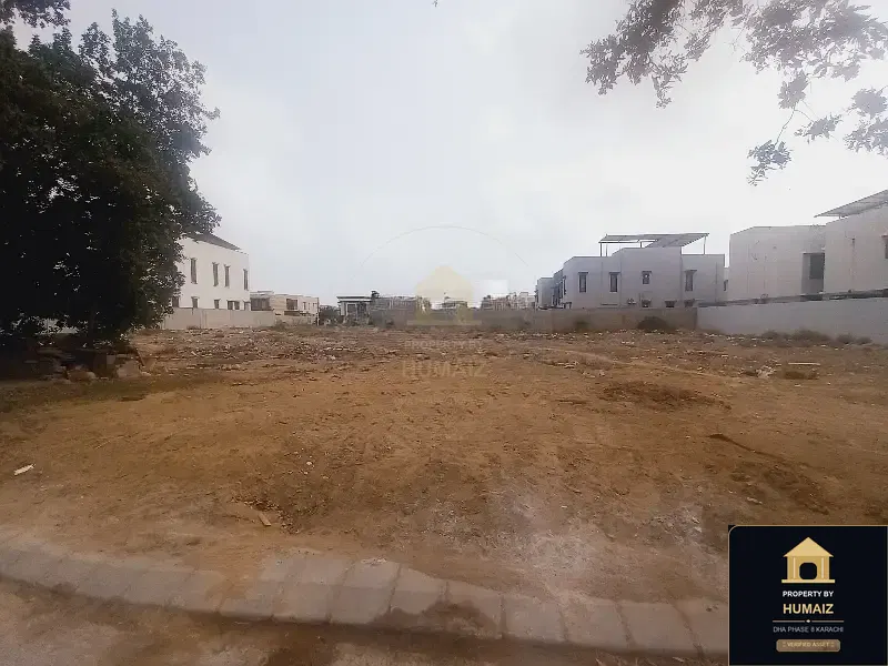 1,332 Sq. Yd. Residential Plot in Zone D For Sale in DHA Phase 8 Karachi — Photograph 4