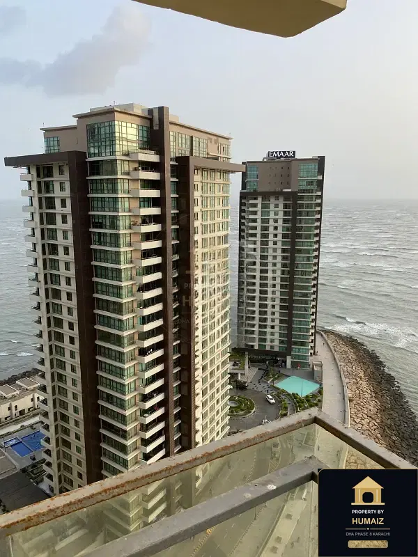 2-Bedroom Luxury Apartment (Sea Facing, 4 Bath, Suite 6) at Coral Towers For Sale in DHA Phase 8 Karachi — Photograph 11