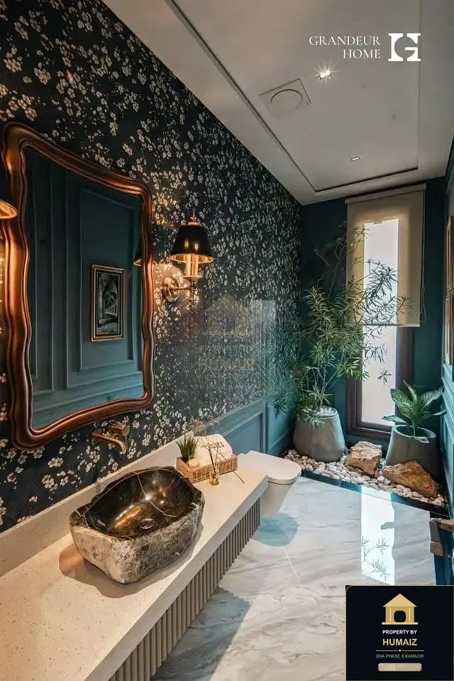 1,000 Sq. Yd. 6-Bedroom Luxury Villa in Zone E For Sale in DHA Phase 8 Karachi — Photograph 14