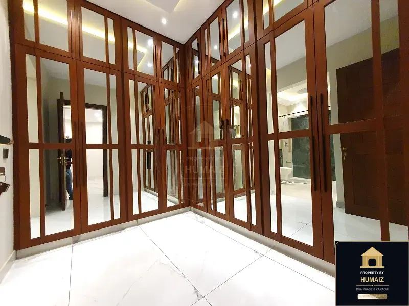 1,000 Sq. Yd. 6-Bedroom Luxury Villa (Private Pool, 7 Bath, Residence 3) in DHA Phase 8 For Sale in DHA Phase 8 Karachi — Photograph 32