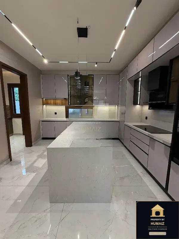 500 Sq. Yd. 7-Bedroom Luxury Villa (West Open, 6 Bath, Residence 17) in DHA Phase 8 For Sale in DHA Phase 8 Karachi — Photograph 9