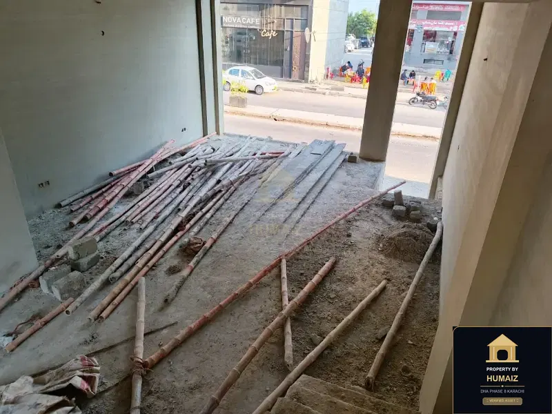 144 Sq. Yd. Commercial Retail Shop on Al-Murtaza Commercial For Sale in DHA Phase 8 Karachi — Photograph 4