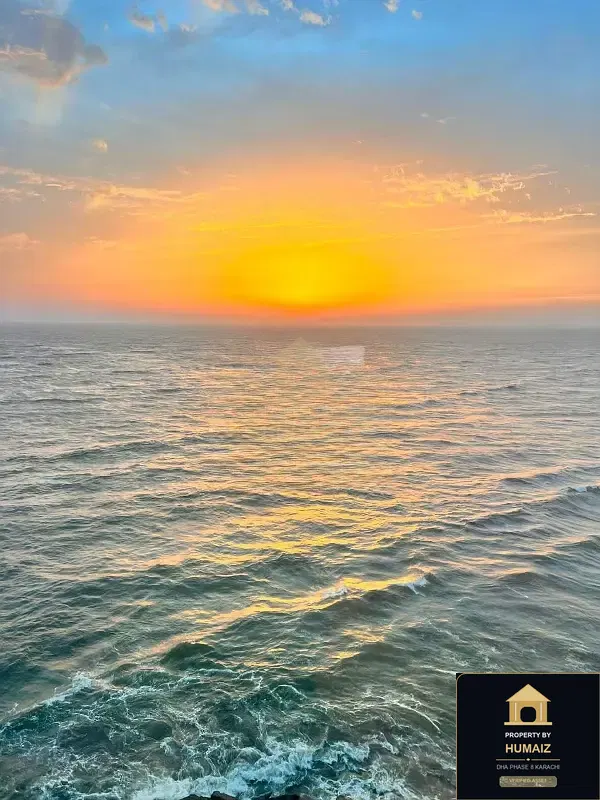 4-Bedroom Luxury Apartment (Sea Facing, 5 Bath, Suite 1) at Emaar Oceanfront For Rent in DHA Phase 8 Karachi — Photograph 11