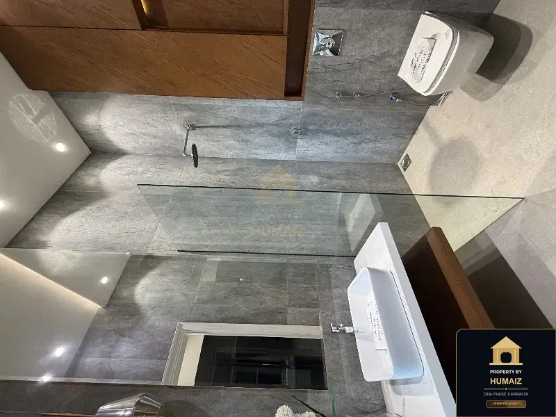 2-Bedroom Luxury Apartment (Sea Facing, 3 Bath, Suite 10) at Tower A For Sale in DHA Phase 8 Karachi — Photograph 9