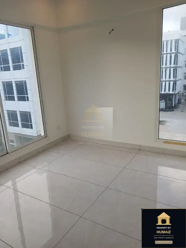 3-Bedroom Luxury Apartment (Corner, 4 Bath, Suite 35) on Al-Murtaza Commercial For Sale in DHA Phase 8 Karachi — Photograph 5
