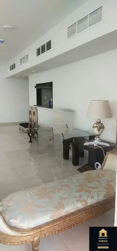 4-Bedroom Luxury Apartment (Sea Facing, 5 Bath, Suite 5) at Pearl Towers For Rent in DHA Phase 8 Karachi — Photograph 33