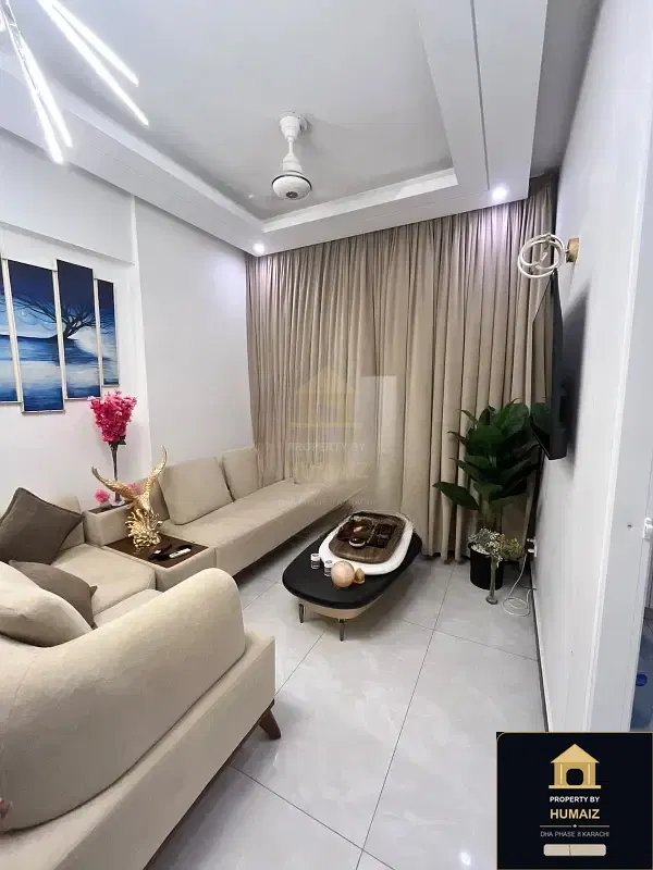 3-Bedroom Luxury Apartment (3 Bath, Suite 3) on Zulfiqar Commercial For Sale in DHA Phase 8 Karachi — Photograph 6