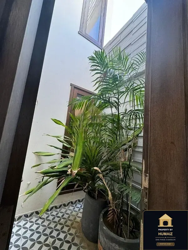 120 Sq. Yd. 4-Bedroom Luxury Villa in Zone A For Rent in DHA Phase 8 Karachi — Photograph 16
