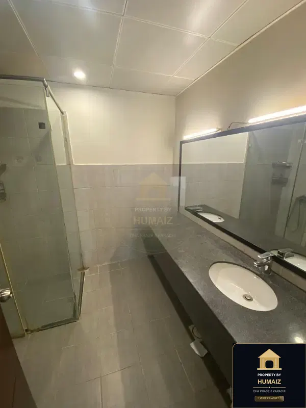 3-Bedroom Luxury Apartment (Private Pool, 5 Bath, Suite 3) at Reef Towers For Rent in DHA Phase 8 Karachi — Photograph 12