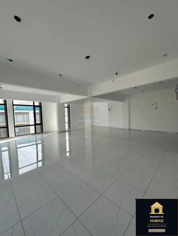 200 Sq. Yd. Commercial Building (Basement, 5 Bath, Unit 6) on Al-Murtaza Commercial For Rent in DHA Phase 8 Karachi — Photograph 5