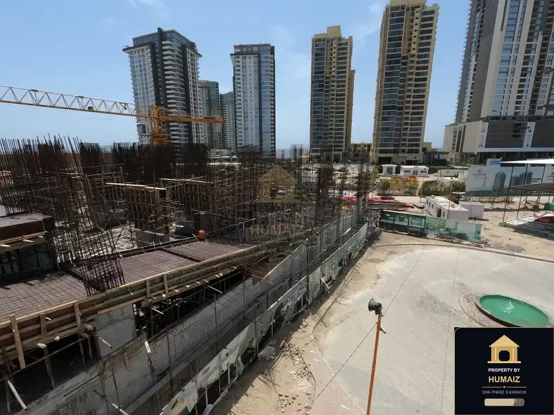 Luxury High-Rise Residence at HMR Waterfront For Sale in DHA Phase 8 Karachi — Photograph 4