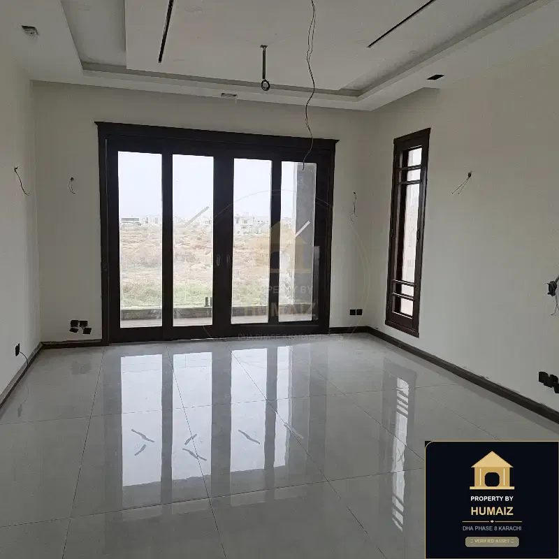 1,000 Sq. Yd. 7-Bedroom Luxury Villa (Private Pool, 6 Bath, Residence 17) in DHA Phase 8 For Sale in DHA Phase 8 Karachi — Photograph 17