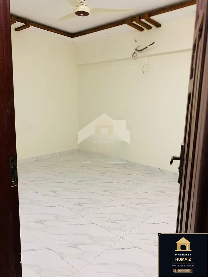 3-Bedroom Luxury Apartment (Brand New, 4 Bath, Suite 11) on Al-Murtaza Commercial For Rent in DHA Phase 8 Karachi — Photograph 5