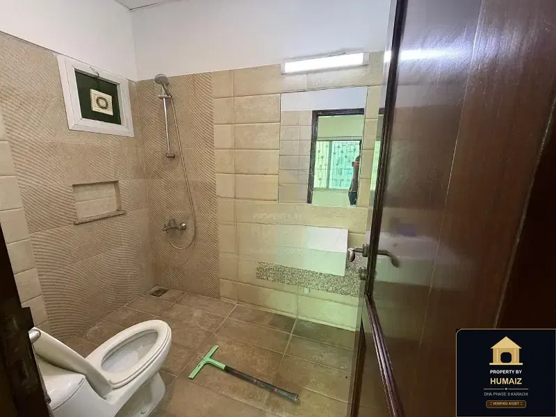 2-Bedroom Luxury Apartment (2 Bath, Suite 4) on Al-Murtaza Commercial For Rent in DHA Phase 8 Karachi — Photograph 8