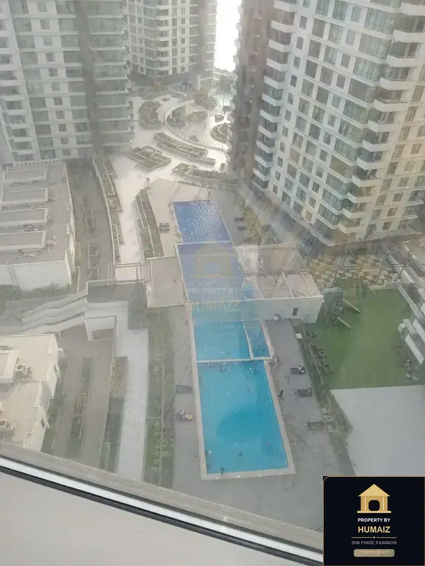 4-Bedroom Luxury Apartment (Sea Facing, 4 Bath, Suite 5) at Reef Towers For Rent in DHA Phase 8 Karachi — Photograph 17