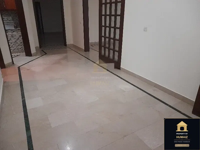 3-Bedroom Upper/Lower Portion (4 Bath, Unit 4) in Zone A For Rent in DHA Phase 8 Karachi — Photograph 15