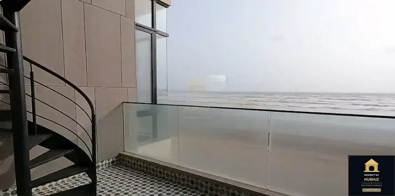 300 Sq. Yd. 6-Bedroom Luxury Villa (Sea Facing, 6 Bath, Residence 1) in Khayaban-e-Sahil For Sale in DHA Phase 8 Karachi — Photograph 4