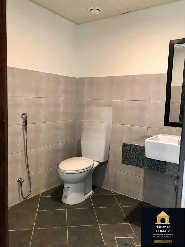 4-Bedroom Luxury Apartment (Private Pool, 5 Bath, Suite 8) at Tower A For Sale in DHA Phase 8 Karachi — Photograph 10