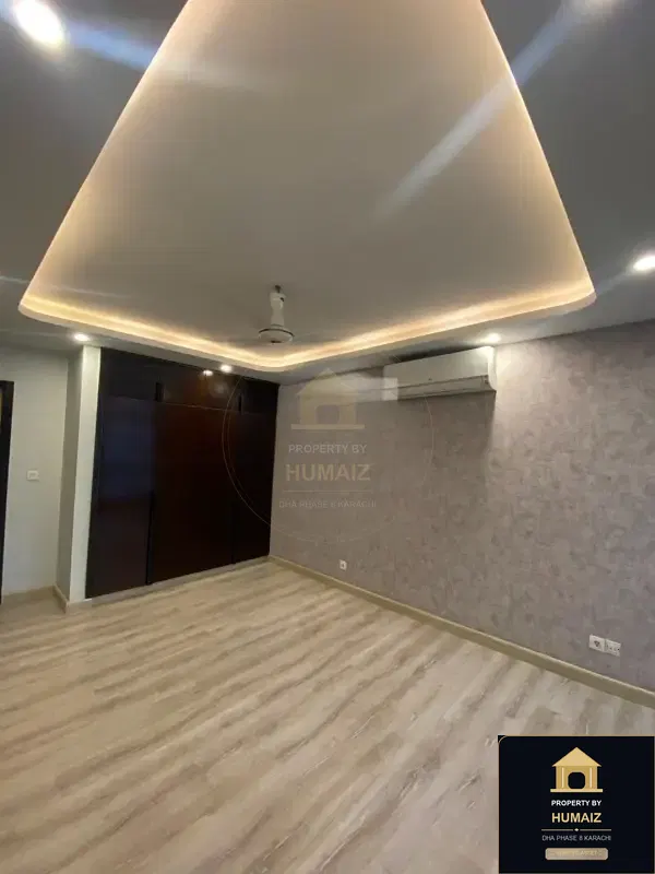 3-Bedroom Luxury Apartment (Brand New, 5 Bath, Suite 1) at Pearl Towers For Sale in DHA Phase 8 Karachi — Photograph 22