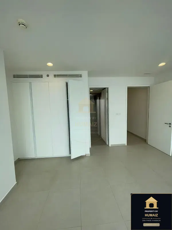 2-Bedroom Luxury Apartment (Sea Facing, 3 Bath, Suite 6) at The Views For Sale in DHA Phase 8 Karachi — Photograph 18