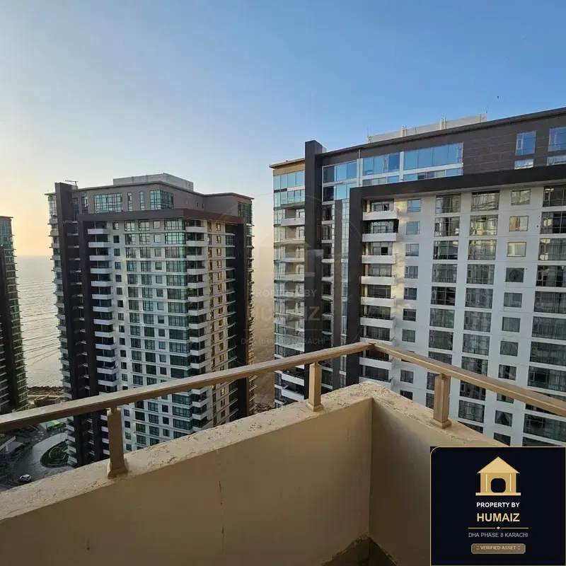 2-Bedroom Luxury Apartment (Private Pool, 4 Bath, Suite 1) at Reef Towers For Rent in DHA Phase 8 Karachi — Photograph 4