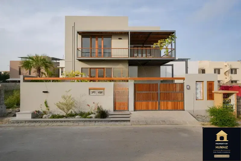 500 Sq. Yd. 6-Bedroom Luxury Villa (Private Pool, 6 Bath, Residence 1) on Khayaban-e-Faisal For Sale in DHA Phase 8 Karachi — Photograph 10