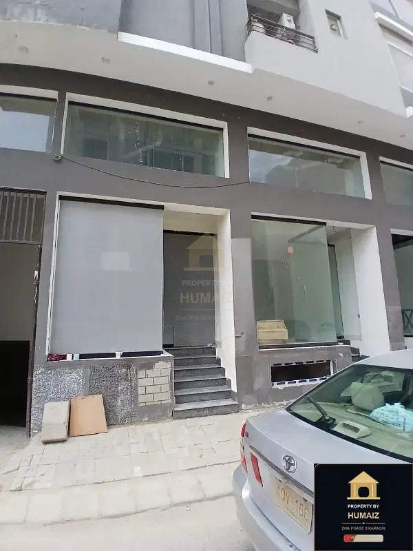 117 Sq. Yd. Commercial Retail Shop on Al-Murtaza Commercial For Sale in DHA Phase 8 Karachi — Photograph 4